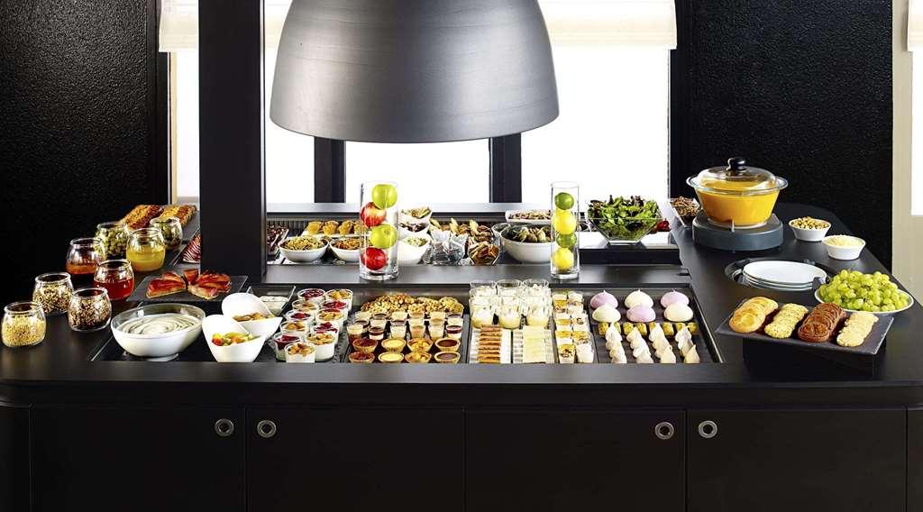 The Originals City, Hotel A Pic, Cherbourg Restaurant photo